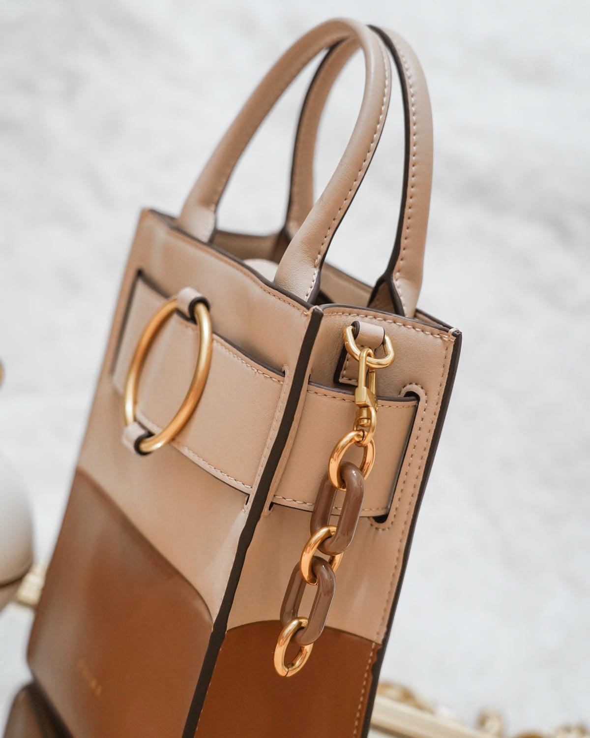 S’AIME東京企劃 2022新款推薦 真皮樂圈撞色直式小方包 小樂吳思賢藝人代言款 手機手腕包卡片零錢夾6.jpg S’AIME東京企劃 2022新款推薦 真皮樂圈撞色直式小方包 小樂吳思賢藝人代言款 手機手腕包卡片零錢夾6.jpg