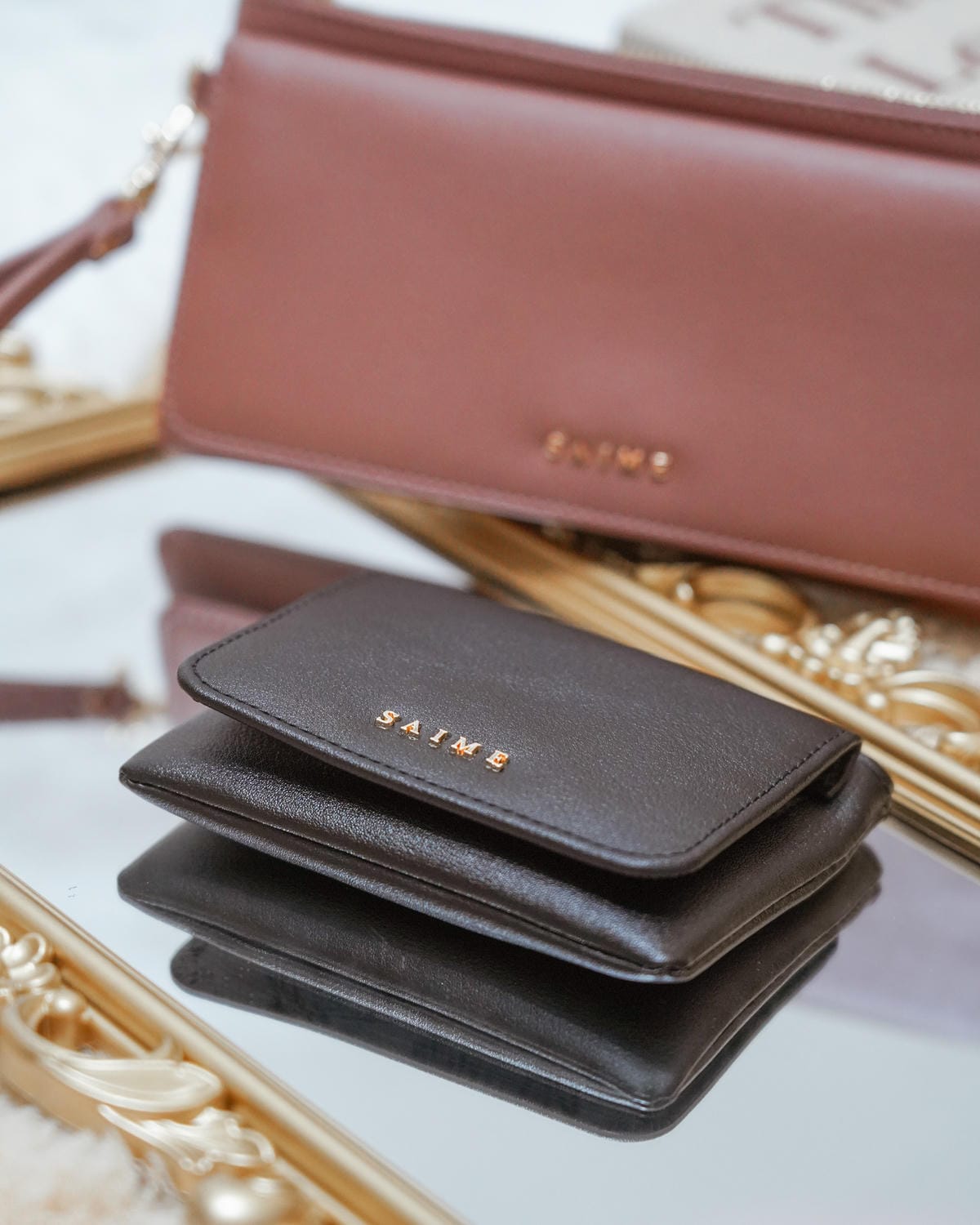 S’AIME東京企劃 2022新款推薦 真皮樂圈撞色直式小方包 小樂吳思賢藝人代言款 手機手腕包卡片零錢夾39.jpg S’AIME東京企劃 2022新款推薦 真皮樂圈撞色直式小方包 小樂吳思賢藝人代言款 手機手腕包卡片零錢夾39.jpg