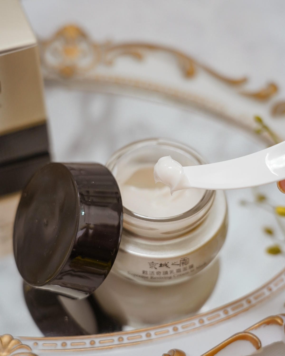 媽咪必備!神級熬夜保養兩步驟 京城之霜 微晶保濕濃萃精華 甦活奇蹟乳霜面膜19.jpg 媽咪必備!神級熬夜保養兩步驟 京城之霜 微晶保濕濃萃精華 甦活奇蹟乳霜面膜19.jpg