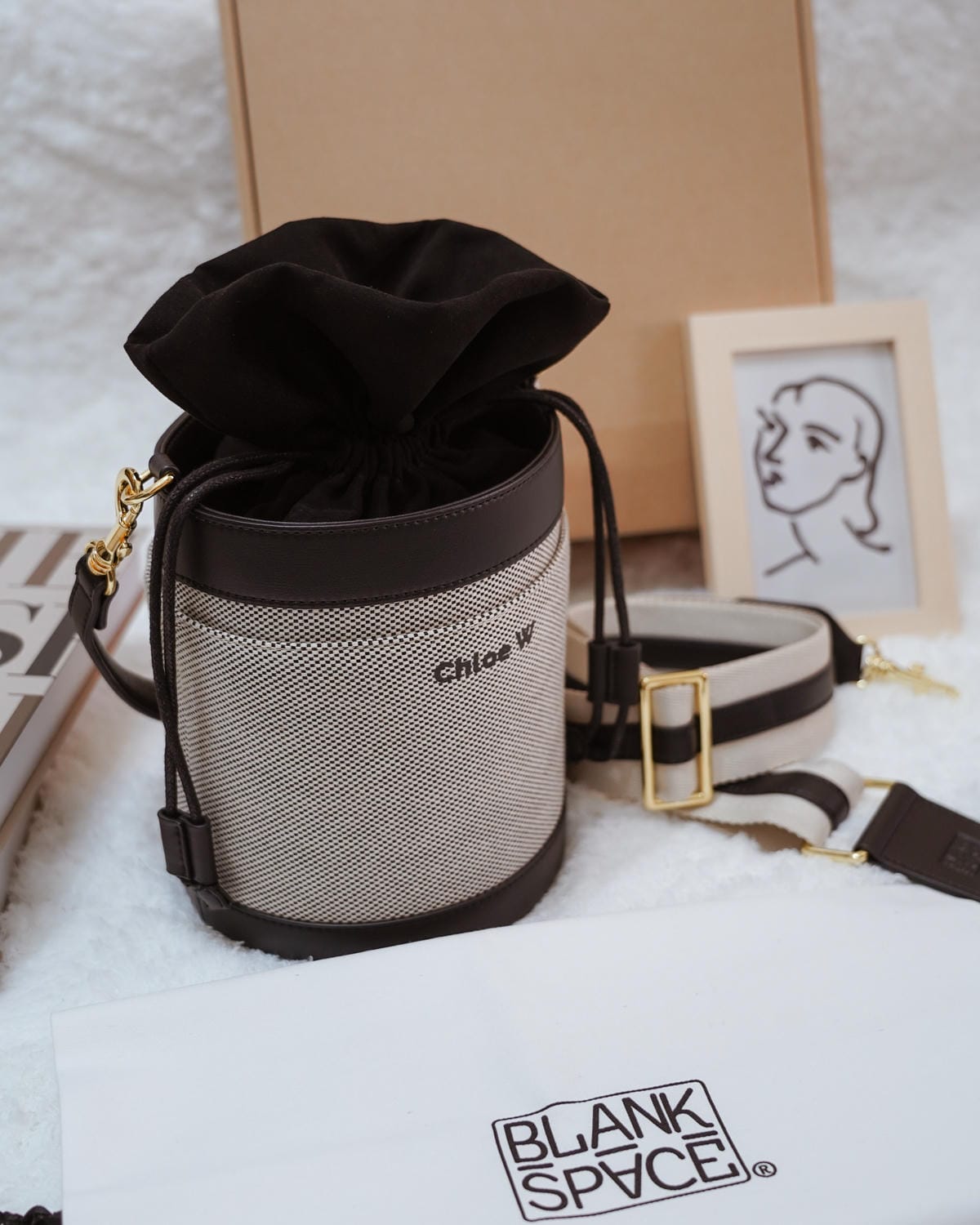 BLANK SPACE純素皮革帆布水桶包開箱 可客製化印字服務 享受專屬訂製印字包款吧！３３.jpg