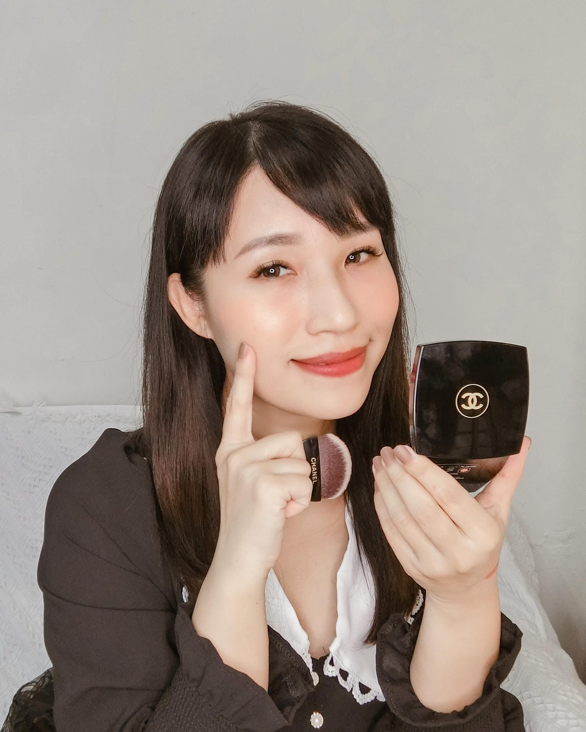 試色分享 香奈兒Chanel 2022春季限量彩妝 光燦頰彩盤 超炫耀釉光唇萃6.jpg