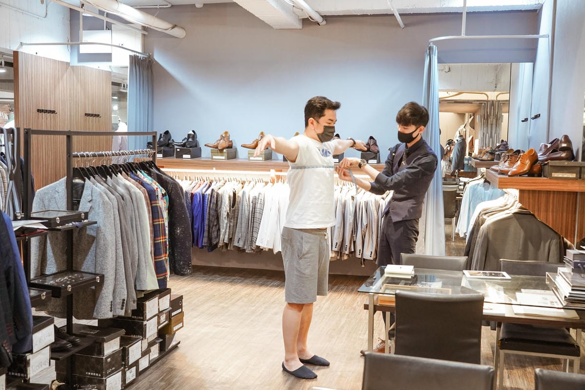 台南自助婚紗|伊頓婚紗 婚紗禮服租借 宴客手工白紗 晚禮服 西服挑選紀錄 @伊頓自助婚紗台南旗艦店37.jpg 台南自助婚紗|伊頓婚紗 婚紗禮服租借 宴客手工白紗 晚禮服 西服挑選紀錄 @伊頓自助婚紗台南旗艦店37.jpg