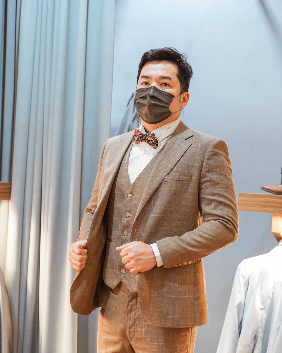 台南自助婚紗|伊頓婚紗 婚紗禮服租借 宴客手工白紗 晚禮服 西服挑選紀錄 @伊頓自助婚紗台南旗艦店45.jpg 台南自助婚紗|伊頓婚紗 婚紗禮服租借 宴客手工白紗 晚禮服 西服挑選紀錄 @伊頓自助婚紗台南旗艦店45.jpg