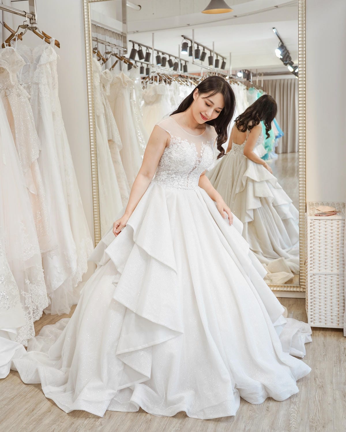 台南自助婚紗|伊頓婚紗 婚紗禮服租借 宴客手工白紗 晚禮服 西服挑選紀錄 @伊頓自助婚紗台南旗艦店26.jpg 台南自助婚紗|伊頓婚紗 婚紗禮服租借 宴客手工白紗 晚禮服 西服挑選紀錄 @伊頓自助婚紗台南旗艦店26.jpg