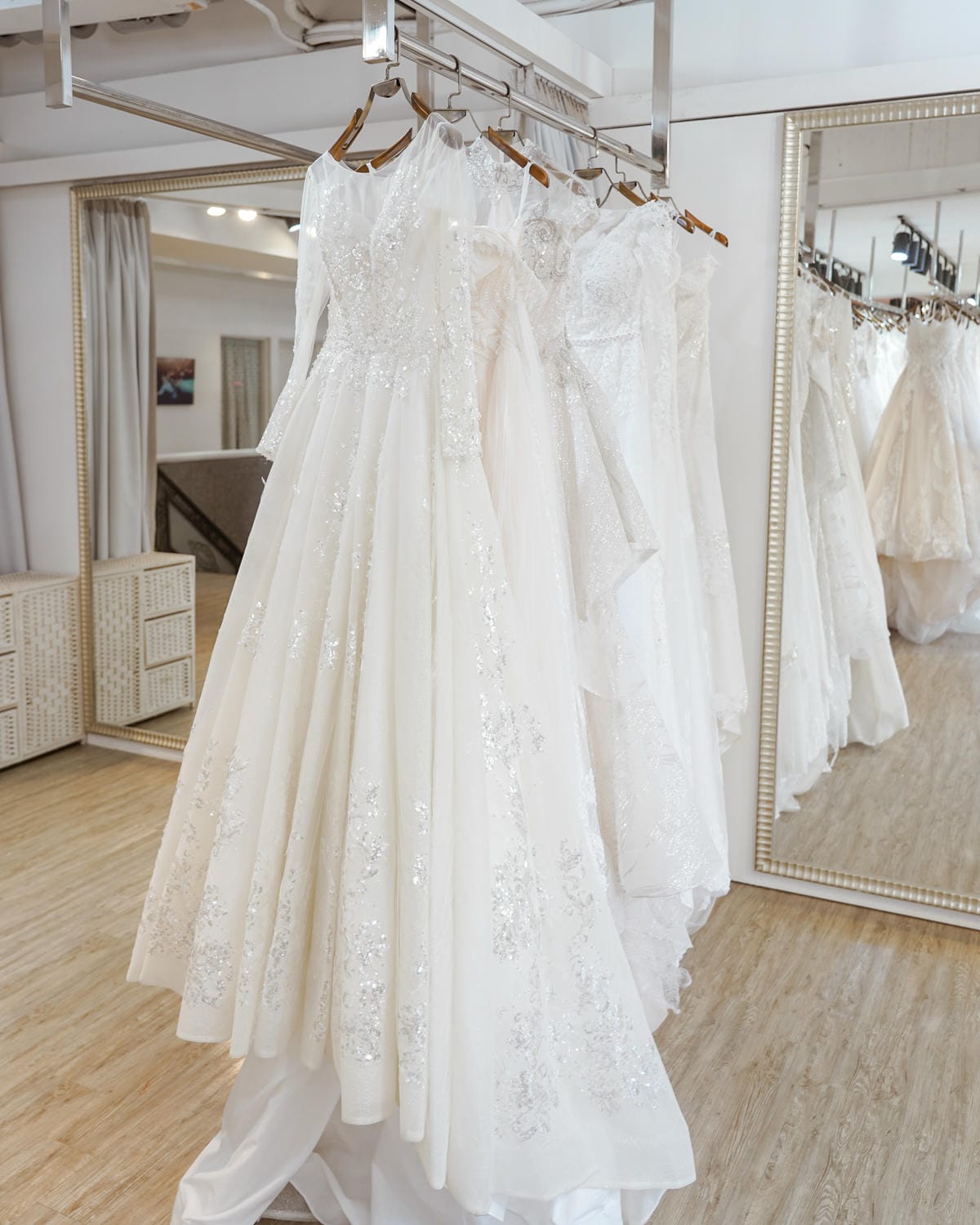 台南自助婚紗|伊頓婚紗 婚紗禮服租借 宴客手工白紗 晚禮服 西服挑選紀錄 @伊頓自助婚紗台南旗艦店18.jpg 台南自助婚紗|伊頓婚紗 婚紗禮服租借 宴客手工白紗 晚禮服 西服挑選紀錄 @伊頓自助婚紗台南旗艦店18.jpg