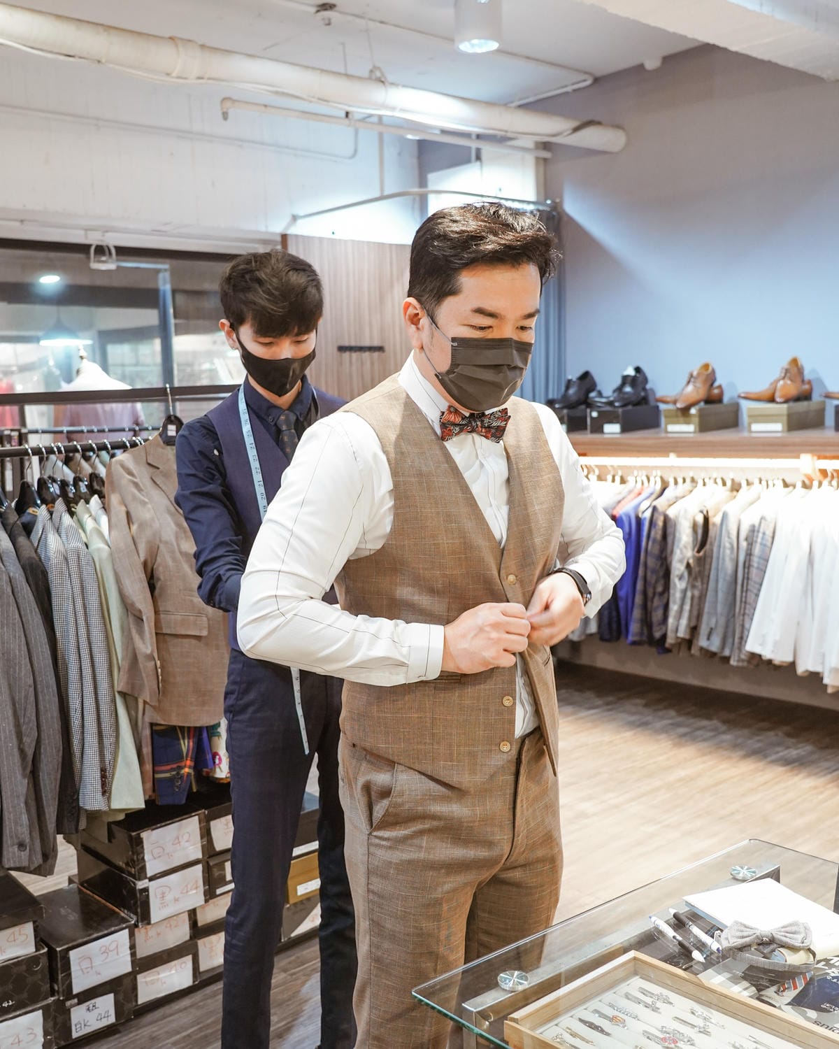 台南自助婚紗|伊頓婚紗 婚紗禮服租借 宴客手工白紗 晚禮服 西服挑選紀錄 @伊頓自助婚紗台南旗艦店41.jpg 台南自助婚紗|伊頓婚紗 婚紗禮服租借 宴客手工白紗 晚禮服 西服挑選紀錄 @伊頓自助婚紗台南旗艦店41.jpg