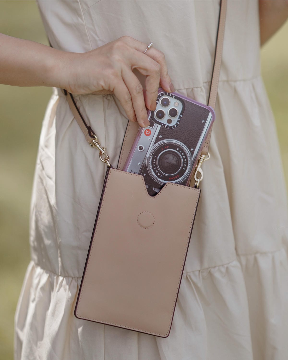 團購 東京企劃S’AIME 托特包 手機包推薦 輕量尼龍雙面鐵塔包 一包抵兩包 豐富穿搭生活25.jpg 團購 東京企劃S’AIME 托特包 手機包推薦 輕量尼龍雙面鐵塔包 一包抵兩包 豐富穿搭生活25.jpg