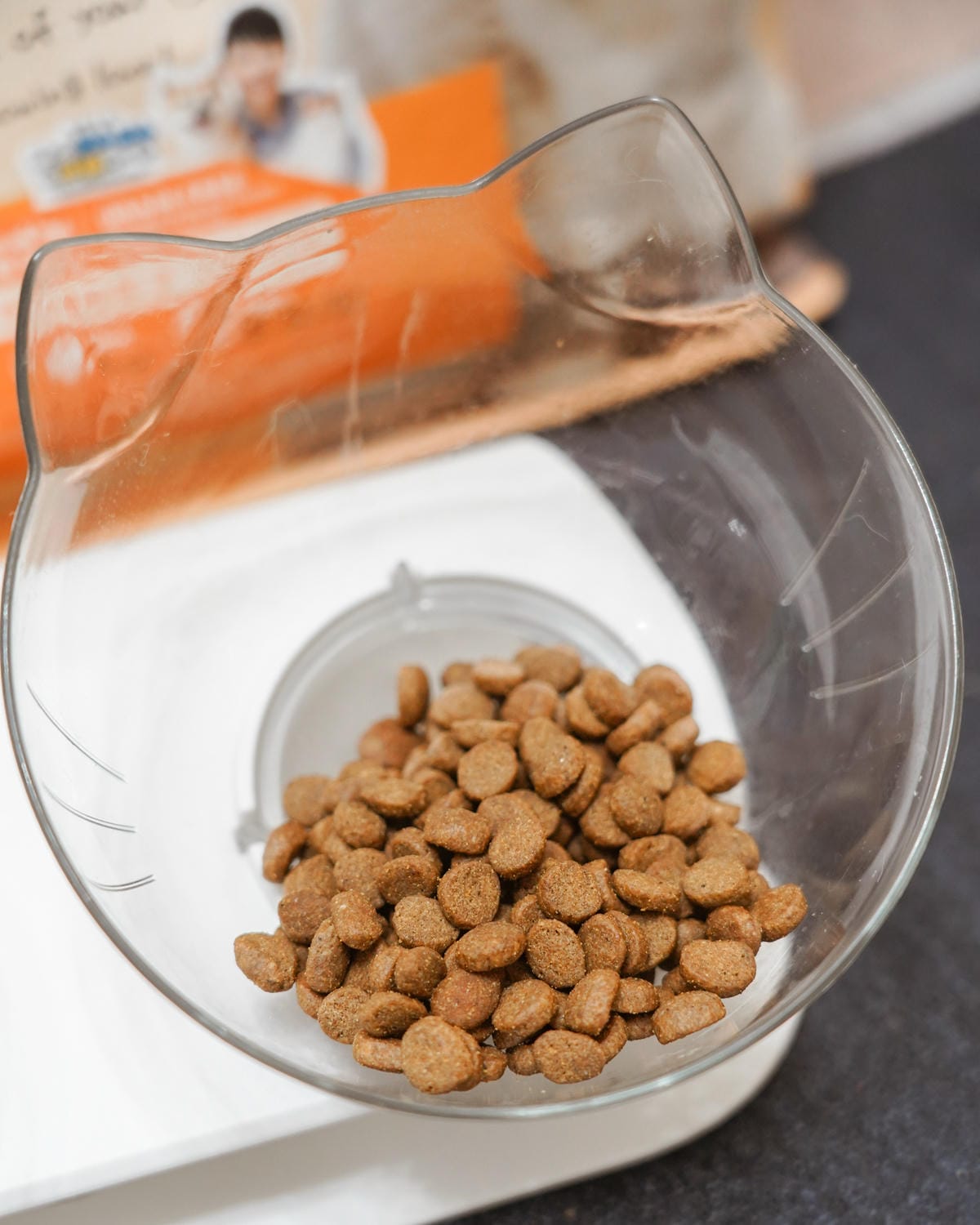 高CP值貓咪飼料推薦 優格寵物食譜 給貓咪高肉量配方 三種肉四種肉好評開箱22.jpg 高CP值貓咪飼料推薦 優格寵物食譜 給貓咪高肉量配方 三種肉四種肉好評開箱22.jpg