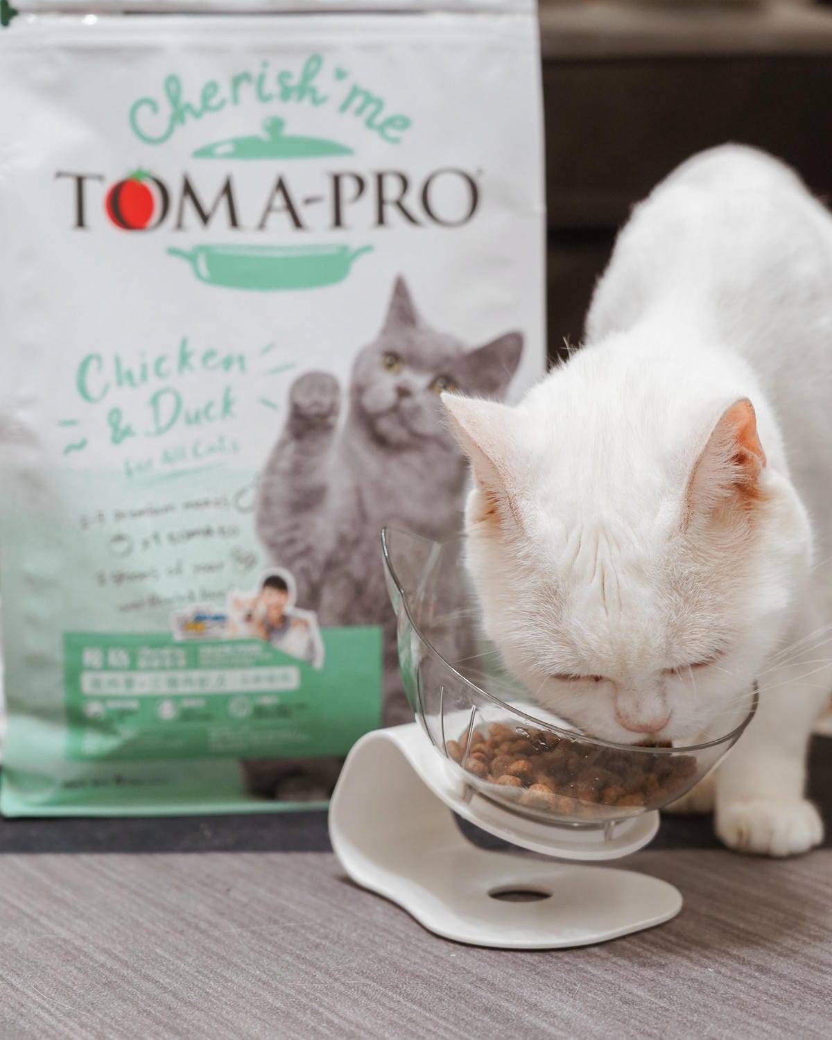 高CP值貓咪飼料推薦 優格寵物食譜 給貓咪高肉量配方 三種肉四種肉好評開箱10.jpg 高CP值貓咪飼料推薦 優格寵物食譜 給貓咪高肉量配方 三種肉四種肉好評開箱10.jpg