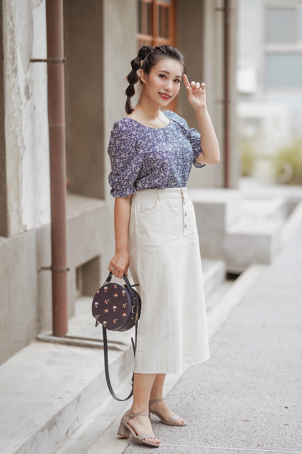 OB嚴選折扣 5月號 質感女裝 親子裝這樣穿!結帳輸入kcchloe享95折13.jpg OB嚴選折扣 5月號 質感女裝 親子裝這樣穿!結帳輸入kcchloe享95折13.jpg