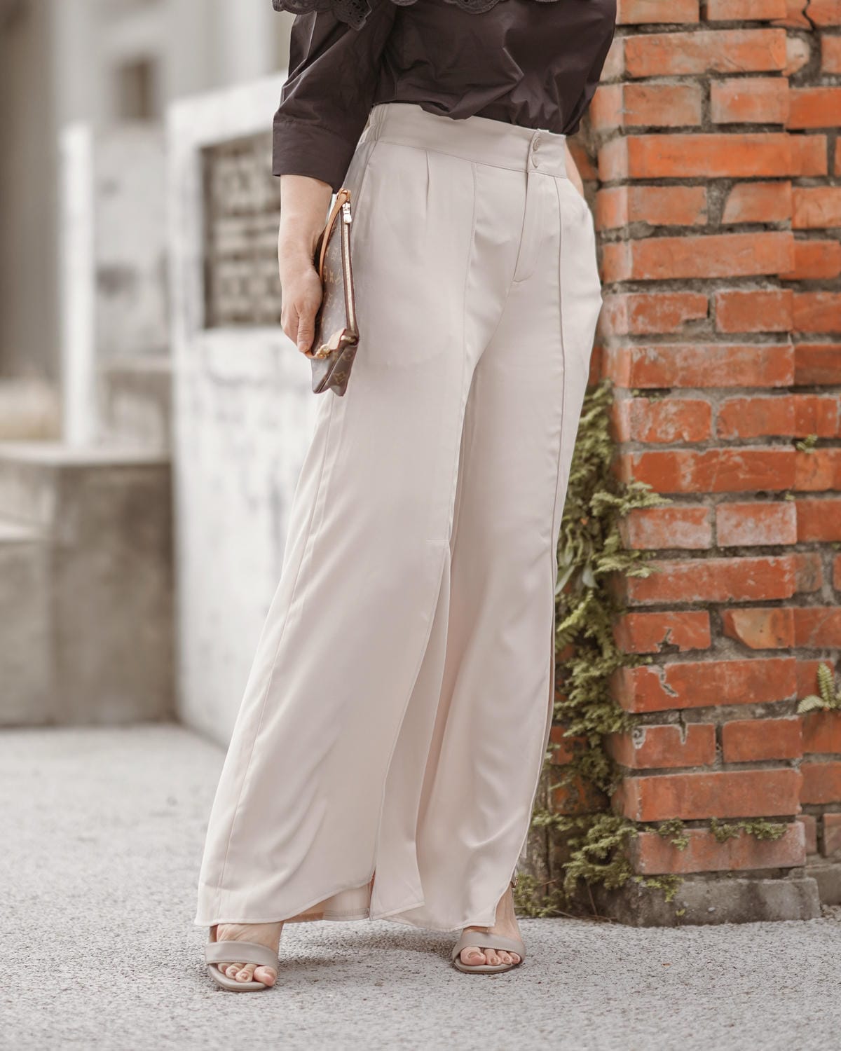 OB嚴選折扣 5月號 質感女裝 親子裝這樣穿!結帳輸入kcchloe享95折35.jpg OB嚴選折扣 5月號 質感女裝 親子裝這樣穿!結帳輸入kcchloe享95折35.jpg