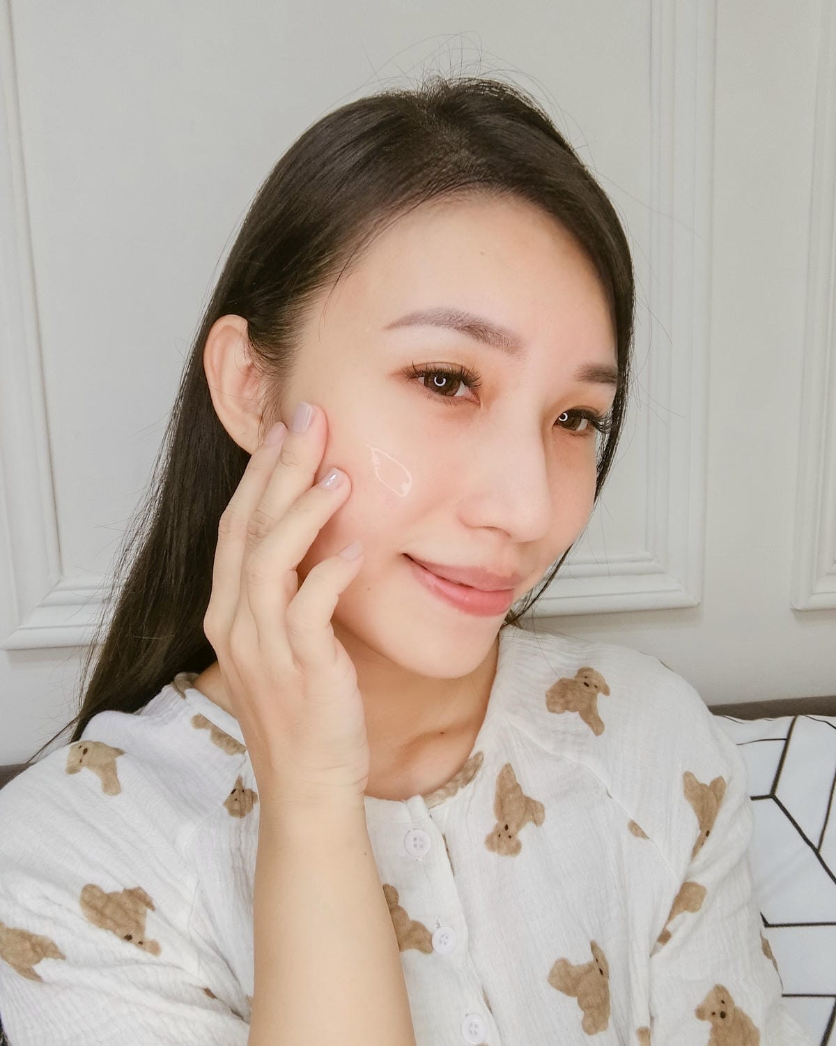 高CP值平價保養 Amberlin神經醯胺精華乳 卡普秀產品推薦8.JPG