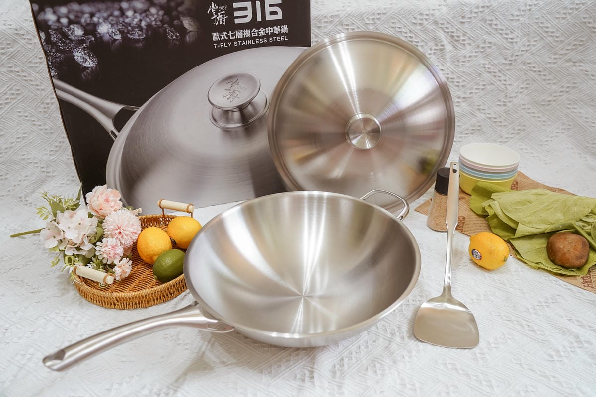CHEF 掌廚 316不鏽鋼七層複合金中華鍋36cm 媽媽們最愛的炒鍋 煎煮炒炸樣樣行2.jpg CHEF 掌廚 316不鏽鋼七層複合金中華鍋36cm 媽媽們最愛的炒鍋 煎煮炒炸樣樣行2.jpg