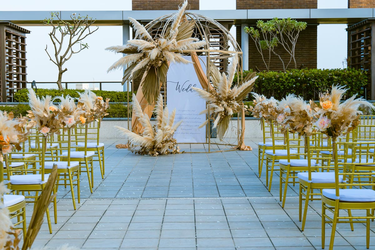 婚禮宴會廳不踩雷挑選重點!台南大員皇冠假日酒店在府城最高級的飯店享受公主級待遇戶外證婚好浪漫5.jpg 婚禮宴會廳不踩雷挑選重點!台南大員皇冠假日酒店在府城最高級的飯店享受公主級待遇戶外證婚好浪漫5.jpg