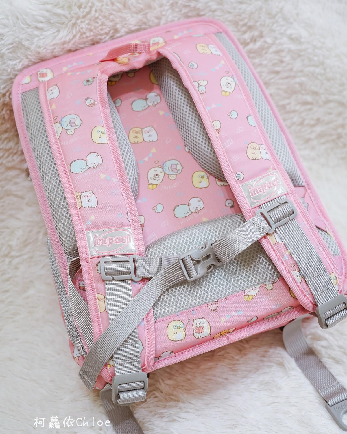 低年級超輕量兒童書包推薦impact怡寶 角落小夥伴陪伴上學去21.jpg