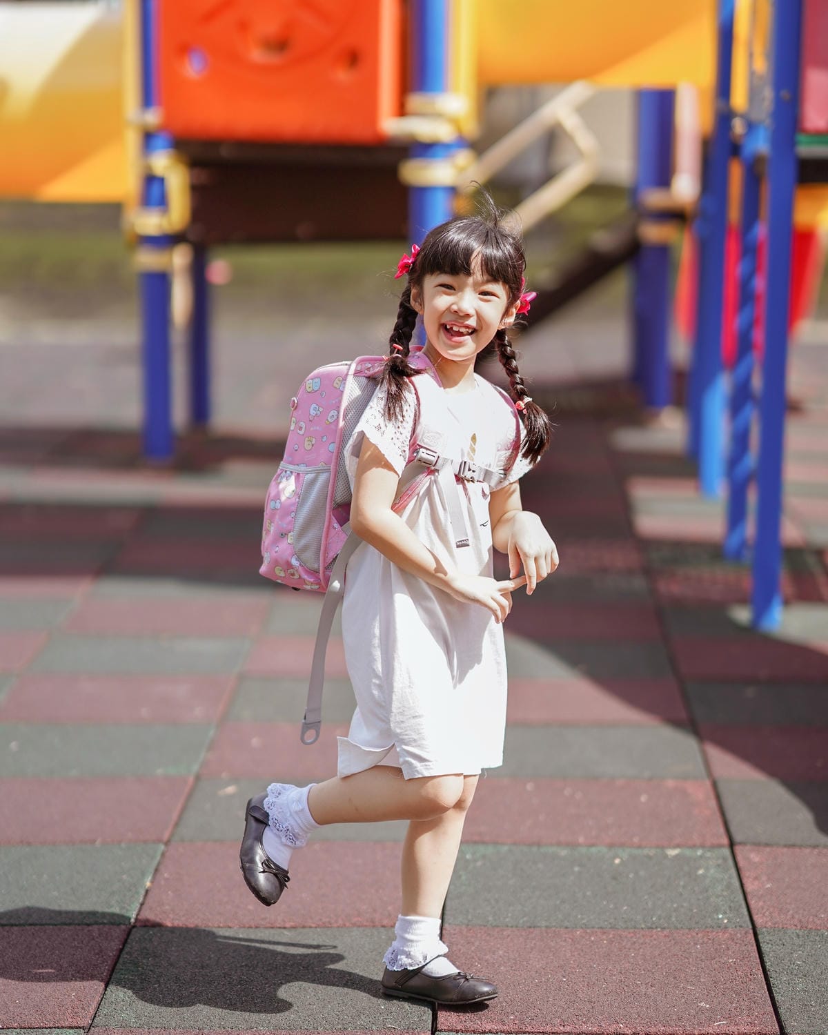 低年級超輕量兒童書包推薦impact怡寶 角落小夥伴陪伴上學去35.JPG