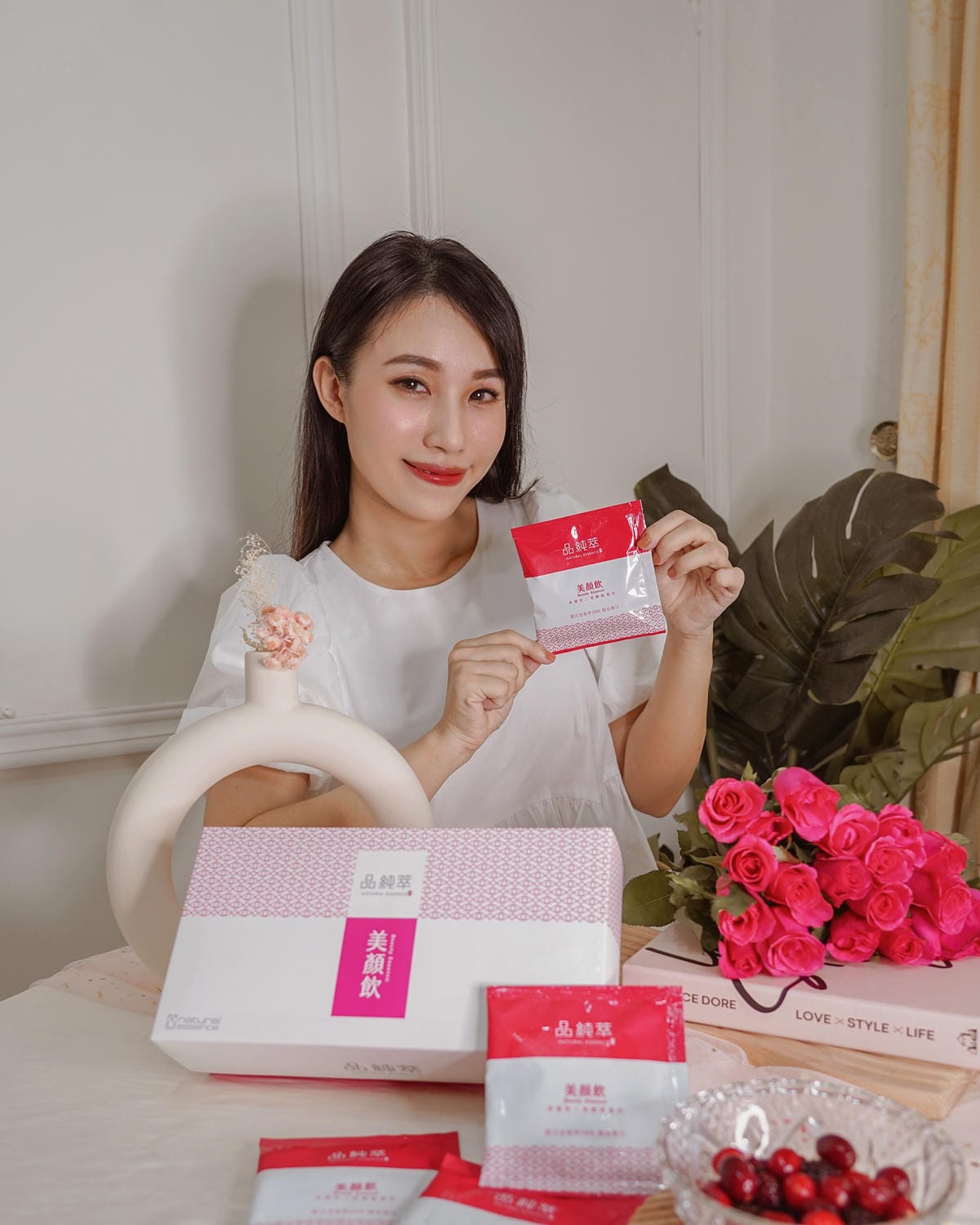 品純萃美顏飲 hold住我的美麗 維持活動力 莓果口味輕甜好喝19.jpg 品純萃美顏飲 hold住我的美麗 維持活動力 莓果口味輕甜好喝19.jpg