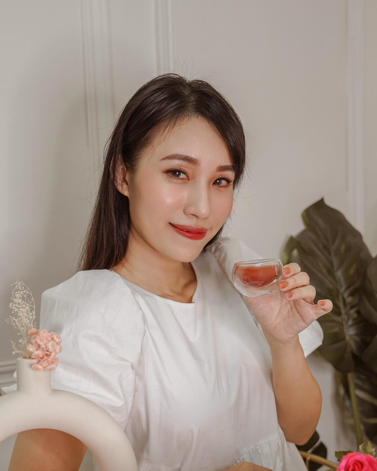 品純萃美顏飲 hold住我的美麗 維持活動力 莓果口味輕甜好喝11.jpg 品純萃美顏飲 hold住我的美麗 維持活動力 莓果口味輕甜好喝11.jpg