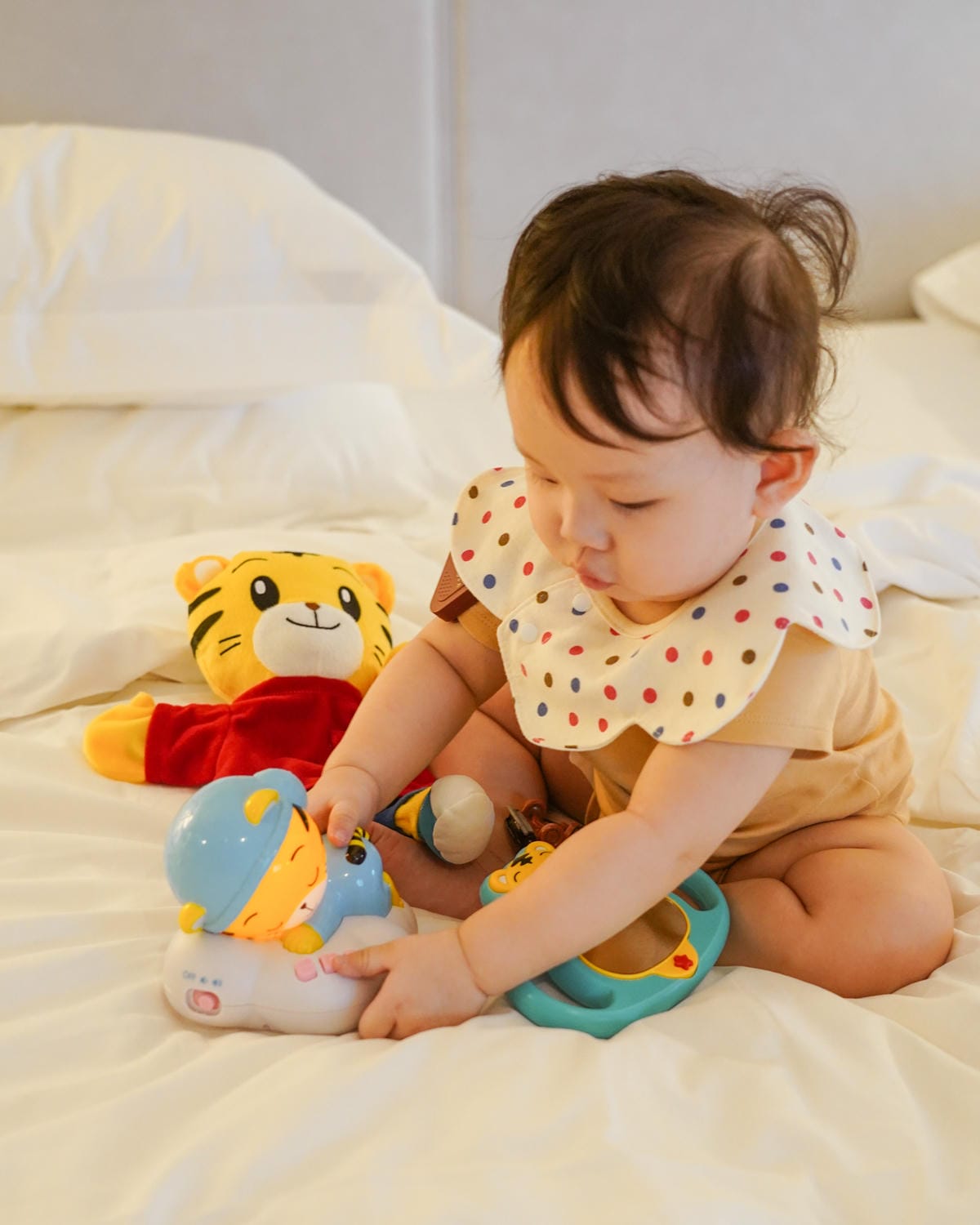 巧虎巧連智2022 9月號寶寶版開箱！讓巧虎陪著孩子開心成長 新訂就送巧虎手偶29.jpg