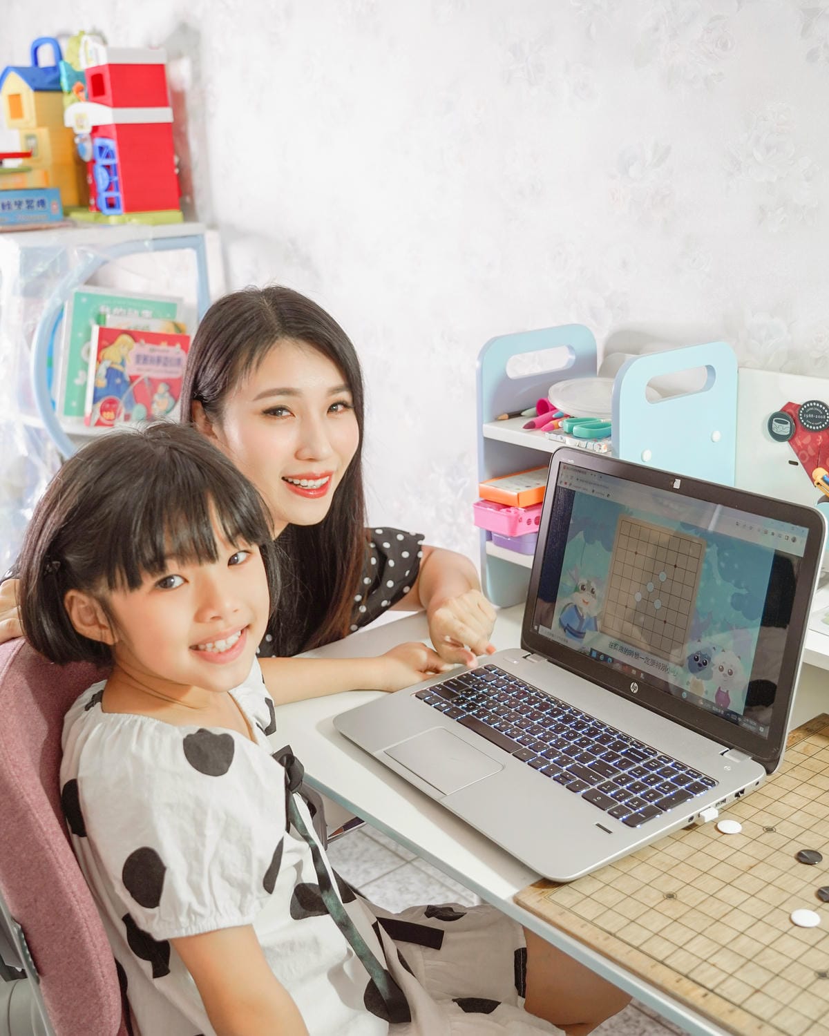 黑嘉嘉圍棋教室 專為小朋友打造的圍棋線上課程 培養專注有耐心的人格特質27B.JPG 黑嘉嘉圍棋教室 專為小朋友打造的圍棋線上課程 培養專注有耐心的人格特質27B.JPG