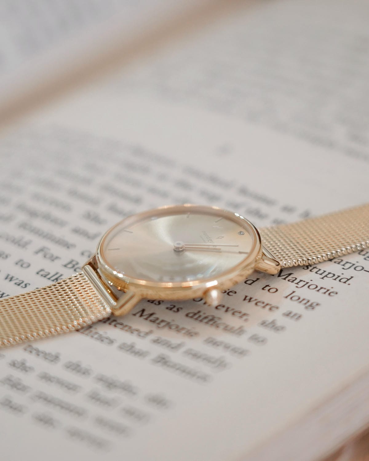 雙11折扣Nordgreen⼿錶 2022秋冬新款女錶推薦 折扣碼CHLOE8887.jpg 雙11折扣Nordgreen⼿錶 2022秋冬新款女錶推薦 折扣碼CHLOE8887.jpg