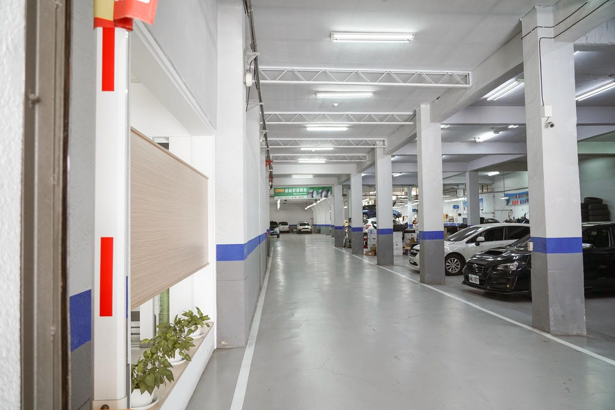 Carcargo車評網 台南汽車保養廠推薦 壹翔汽車 Lexus CT200h14萬公里保養13.jpg Carcargo車評網 台南汽車保養廠推薦 壹翔汽車 Lexus CT200h14萬公里保養13.jpg