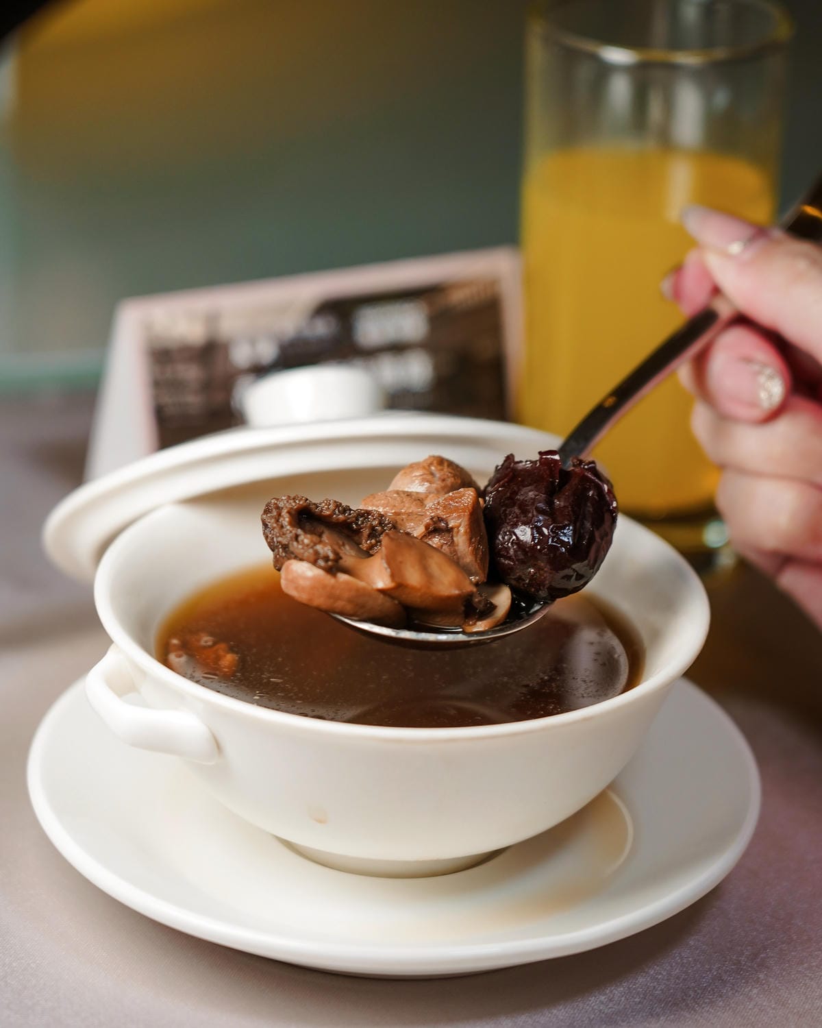 萊特薇庭高雄館 頂級婚禮場地 派對首選 全台最美法式婚禮場地推薦34.jpg 萊特薇庭高雄館 頂級婚禮場地 派對首選 全台最美法式婚禮場地推薦34.jpg