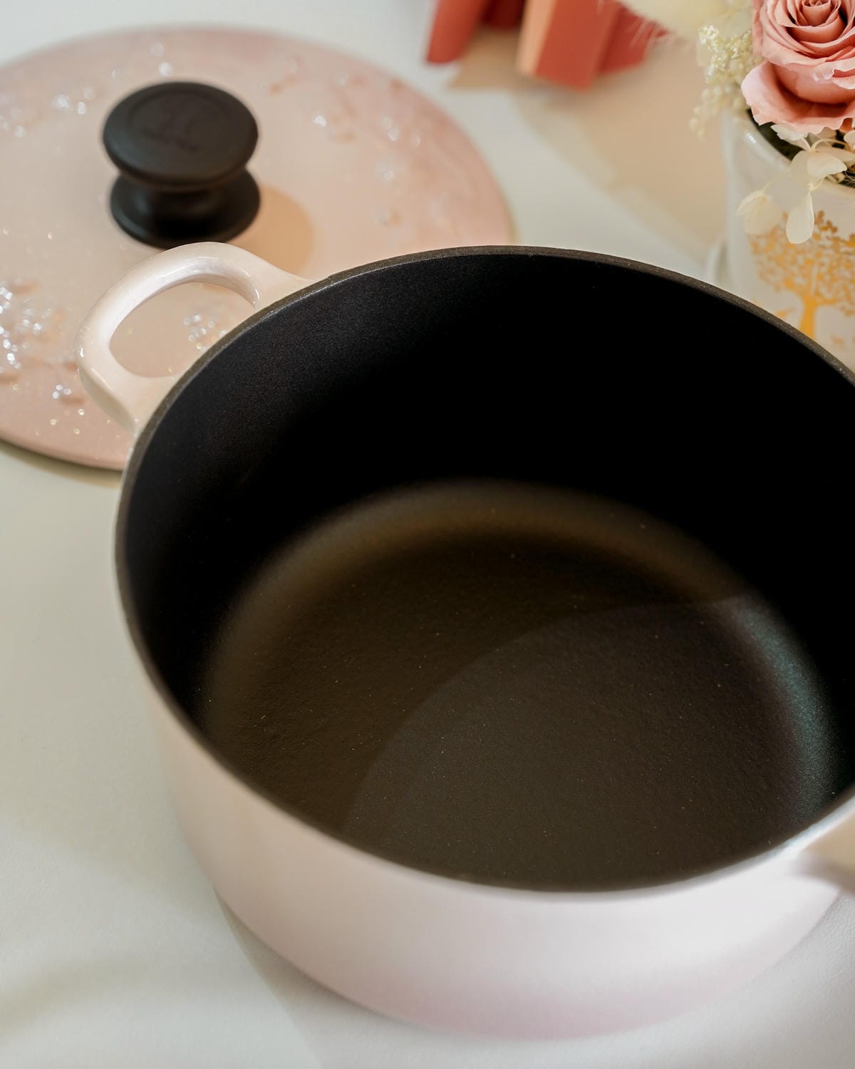 鑄鐵鍋食譜 三道家常菜必學 滷五花肉 櫻花蝦油飯 奶香蛤蠣(MULTEE摩堤)4.jpg 鑄鐵鍋食譜 三道家常菜必學 滷五花肉 櫻花蝦油飯 奶香蛤蠣(MULTEE摩堤)4.jpg