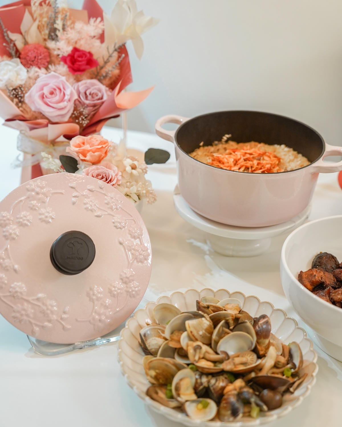 鑄鐵鍋食譜 三道家常菜必學 滷五花肉 櫻花蝦油飯 奶香蛤蠣(MULTEE摩堤)24.jpg 鑄鐵鍋食譜 三道家常菜必學 滷五花肉 櫻花蝦油飯 奶香蛤蠣(MULTEE摩堤)24.jpg