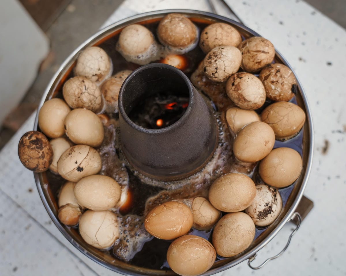台南安平必吃 漁光島阿婆茶葉蛋青草茶專賣 茶葉蛋火鍋太吸睛7.jpg 台南安平必吃 漁光島阿婆茶葉蛋青草茶專賣 茶葉蛋火鍋太吸睛7.jpg