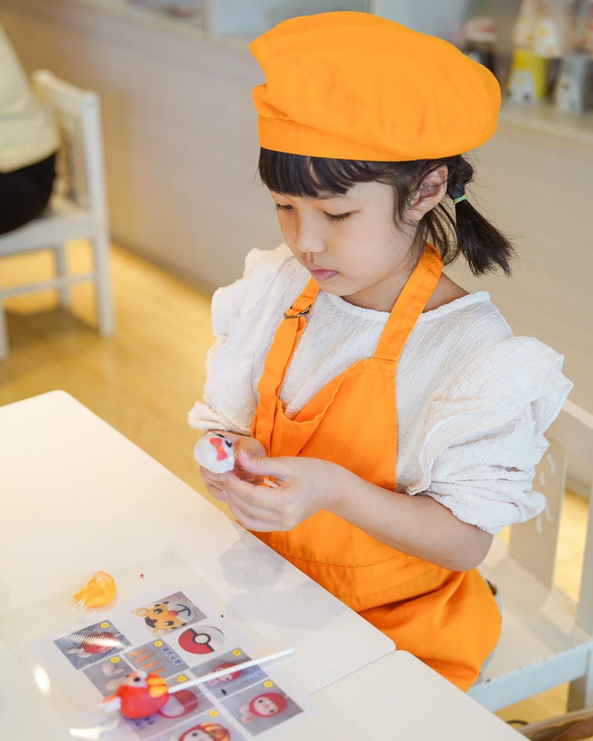 高雄亞尼克親子DIY甜點課程 超應景福氣兔寶寶造型翻糖蛋糕棒 大人小孩都愛28.jpg 高雄亞尼克親子DIY甜點課程 超應景福氣兔寶寶造型翻糖蛋糕棒 大人小孩都愛28.jpg