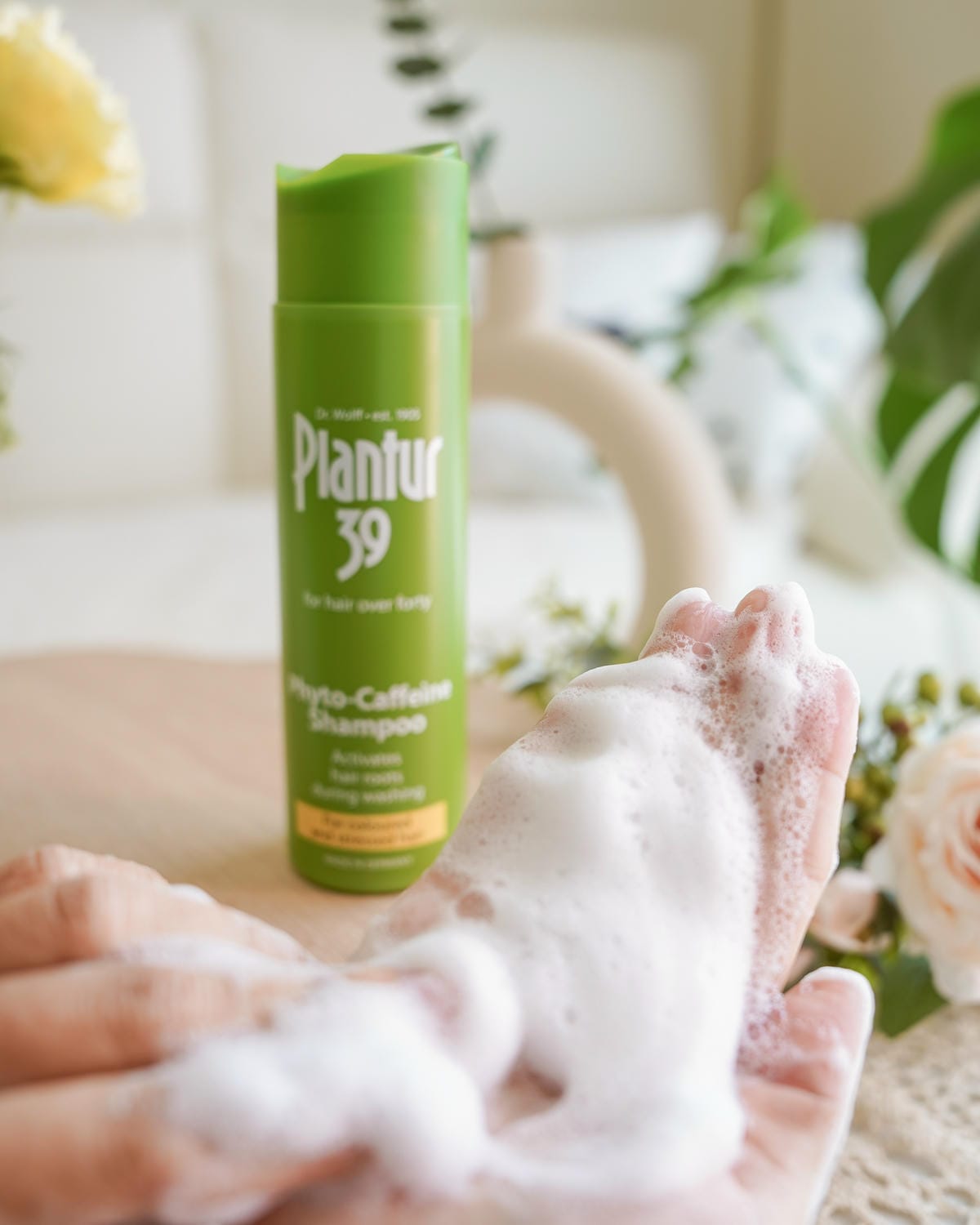 Plantur 39 植物與咖啡因洗髮露 染燙受損推薦使用 +1步驟強健髮根更有感8.jpg Plantur 39 植物與咖啡因洗髮露 染燙受損推薦使用 +1步驟強健髮根更有感8.jpg