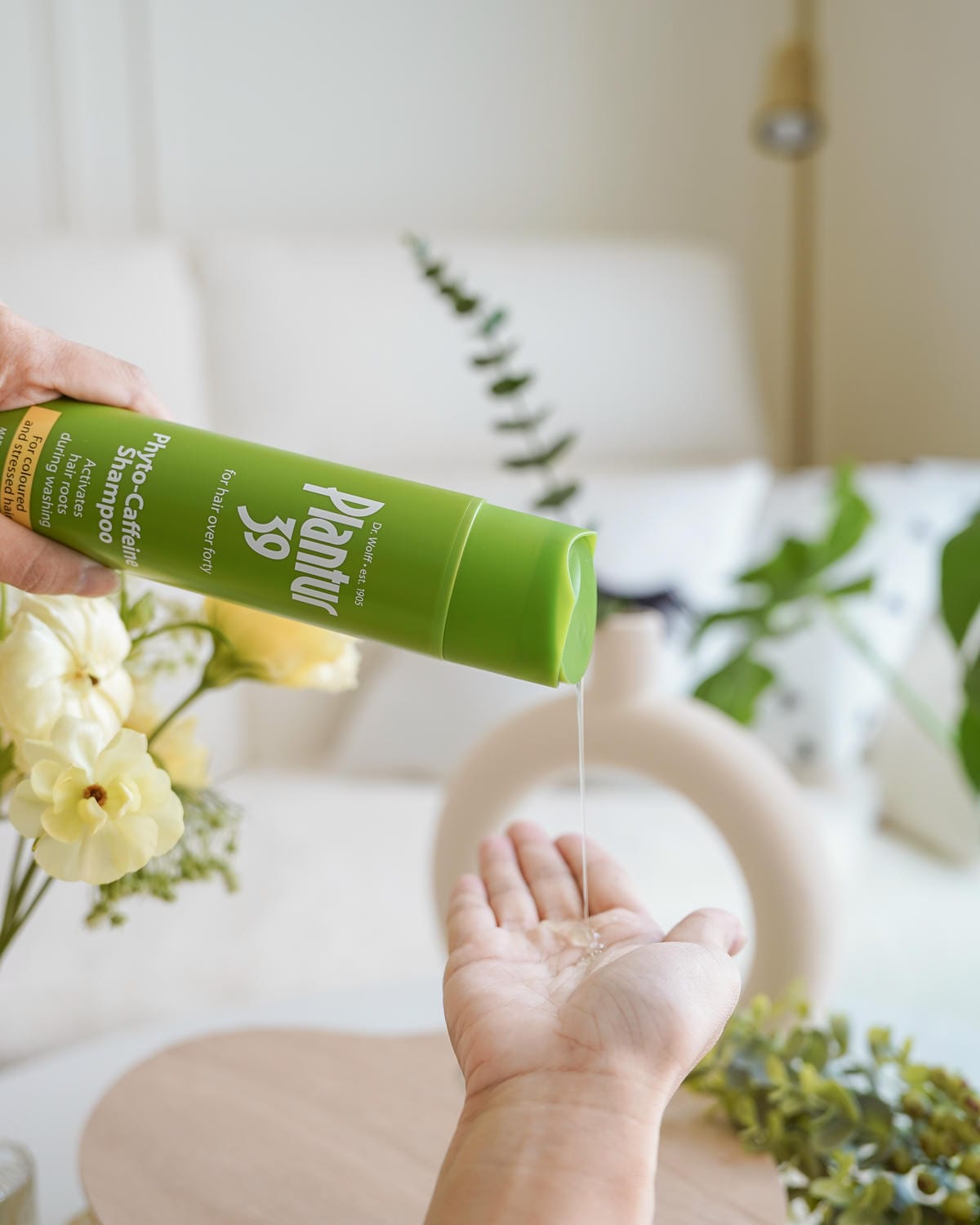 Plantur 39 植物與咖啡因洗髮露 染燙受損推薦使用 +1步驟強健髮根更有感7.jpg Plantur 39 植物與咖啡因洗髮露 染燙受損推薦使用 +1步驟強健髮根更有感7.jpg