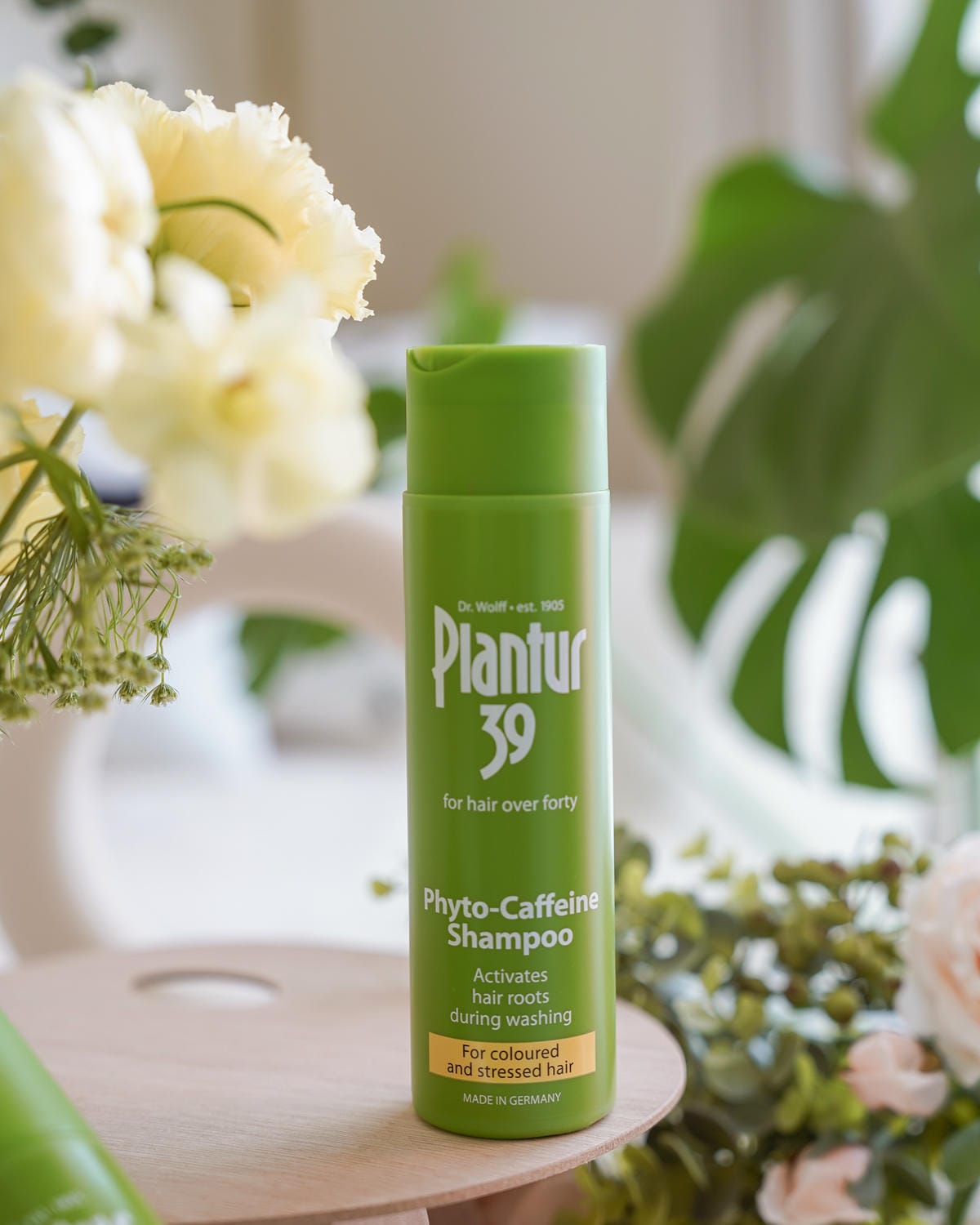 Plantur 39 植物與咖啡因洗髮露 染燙受損推薦使用 +1步驟強健髮根更有感5.jpg Plantur 39 植物與咖啡因洗髮露 染燙受損推薦使用 +1步驟強健髮根更有感5.jpg