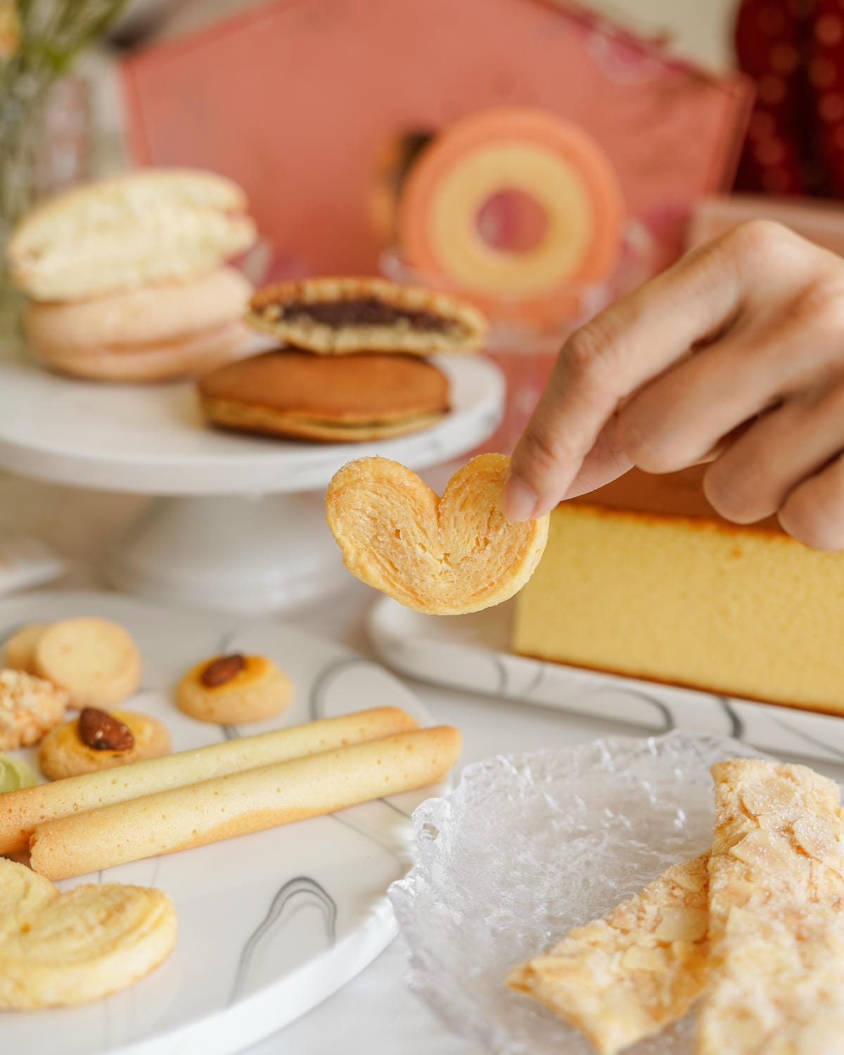 2023金格喜餅 幸福小築-愛戀粉禮盒 長崎蛋糕長期幸福16.jpg