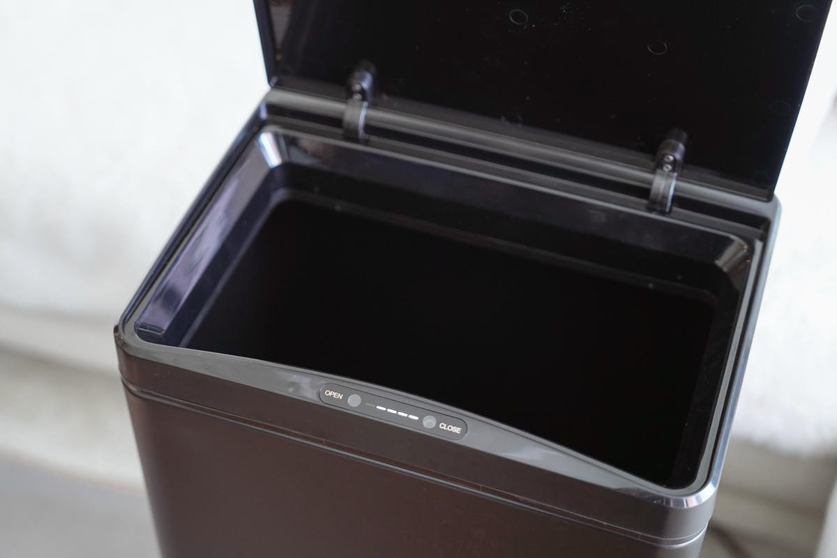 OEC智能美學感應式垃圾桶12.jpg OEC智能美學感應式垃圾桶12.jpg