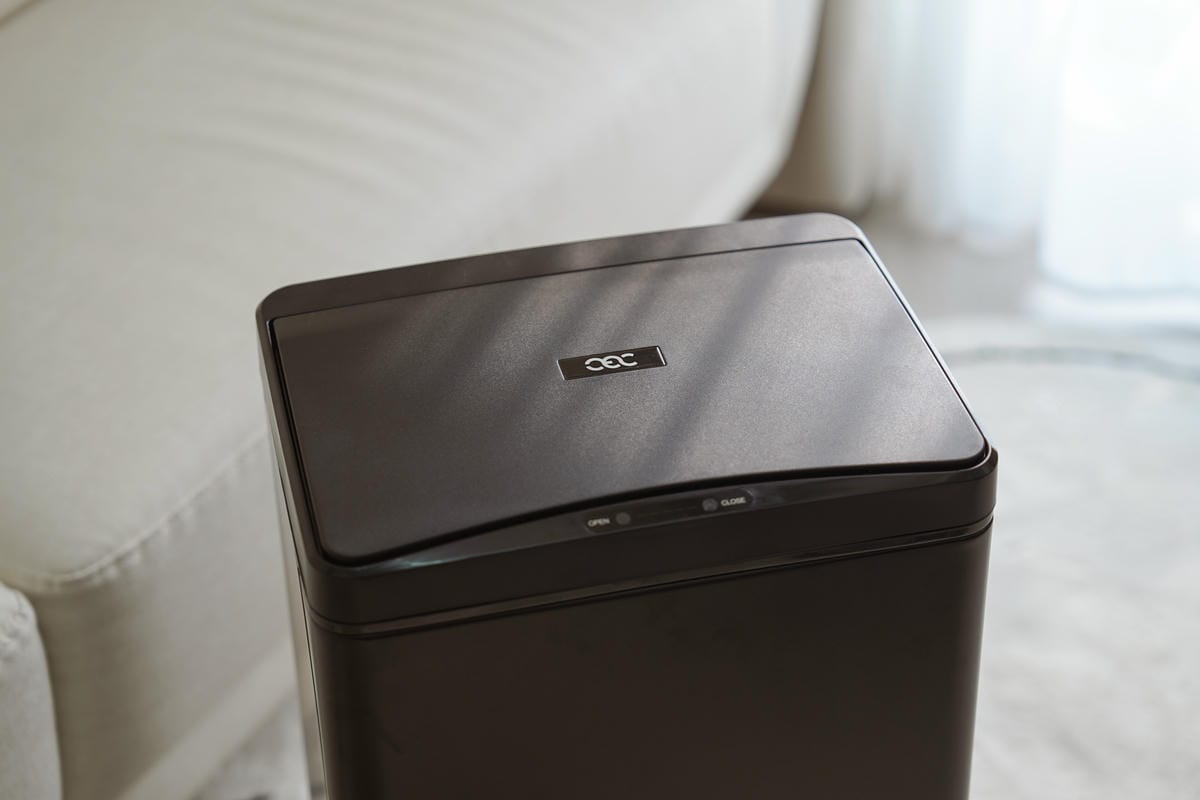 OEC智能美學感應式垃圾桶3A.jpg OEC智能美學感應式垃圾桶3A.jpg