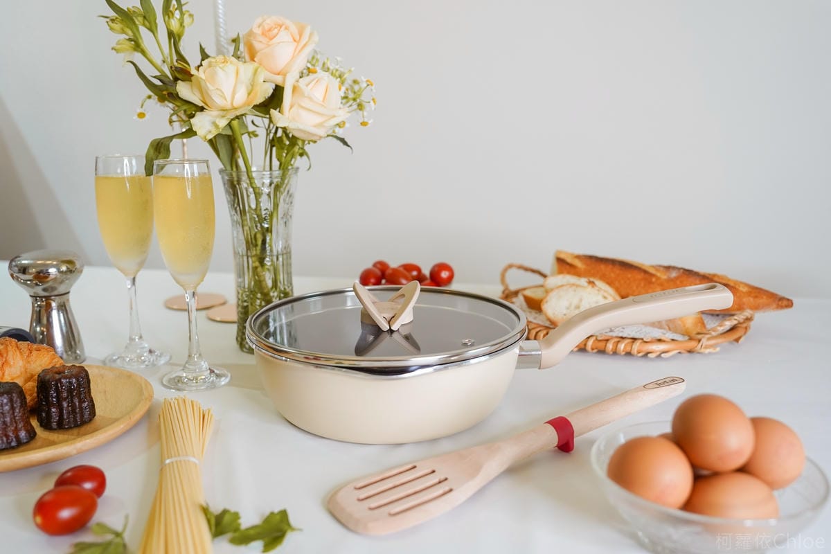 Tefal法國特福煮FUN鍋 千元內時尚絕美奶茶色不沾鍋 附一鍋到底番茄義大利麵食譜39.jpg Tefal法國特福煮FUN鍋 千元內時尚絕美奶茶色不沾鍋 附一鍋到底番茄義大利麵食譜39.jpg