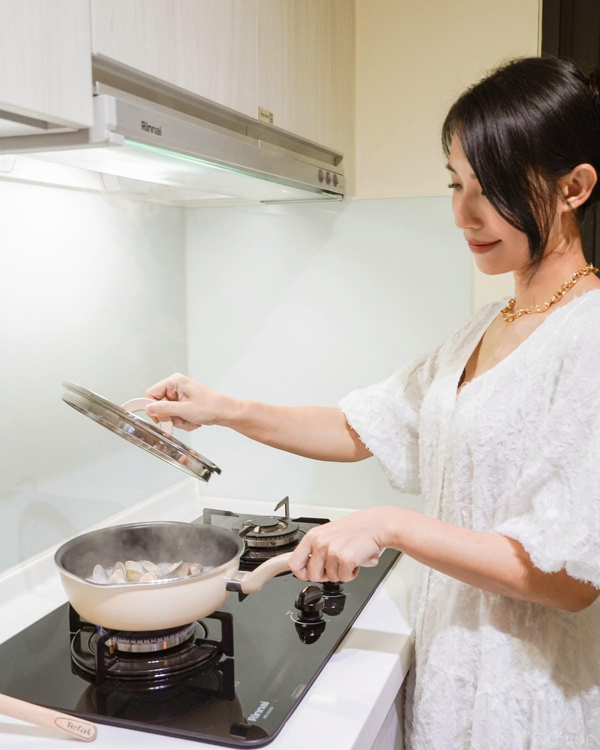 Tefal法國特福煮FUN鍋 千元內時尚絕美奶茶色不沾鍋 附一鍋到底番茄義大利麵食譜27A.JPG Tefal法國特福煮FUN鍋 千元內時尚絕美奶茶色不沾鍋 附一鍋到底番茄義大利麵食譜27A.JPG