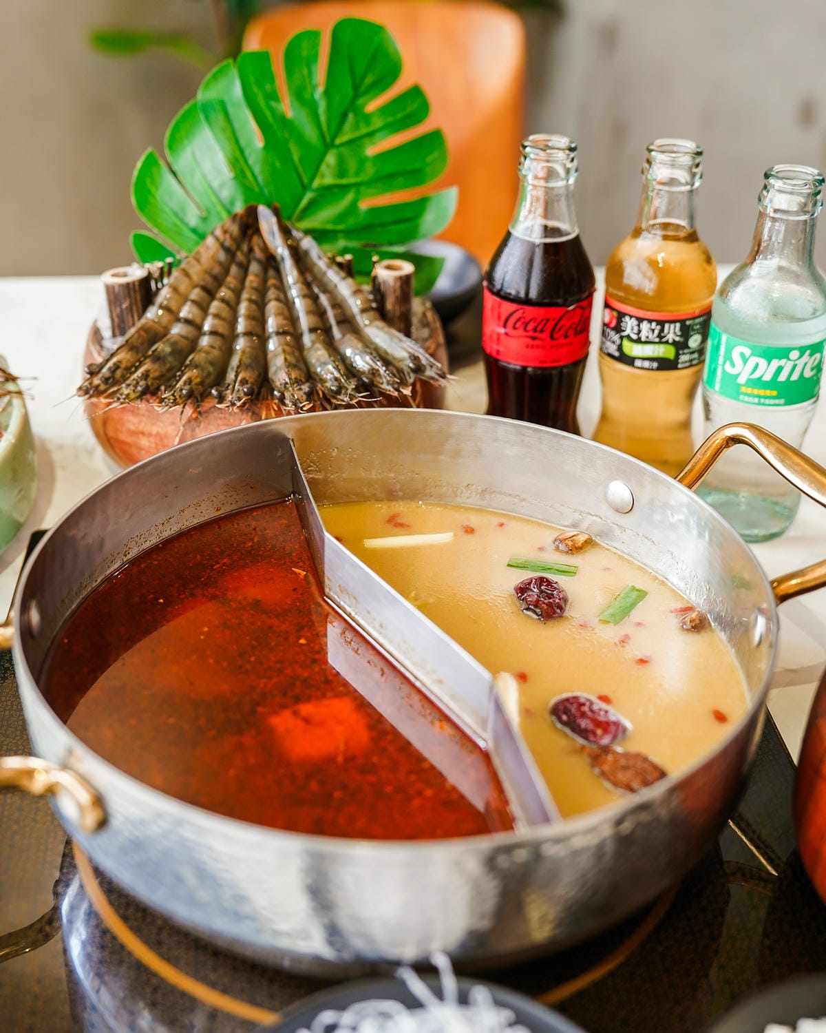 台南東區火鍋|花花世界鍋物 一蝦一世界 孤高的神級殿堂A5和牛個人套餐必點 母親節餐廳推薦14A.jpg 台南東區火鍋|花花世界鍋物 一蝦一世界 孤高的神級殿堂A5和牛個人套餐必點 母親節餐廳推薦14A.jpg