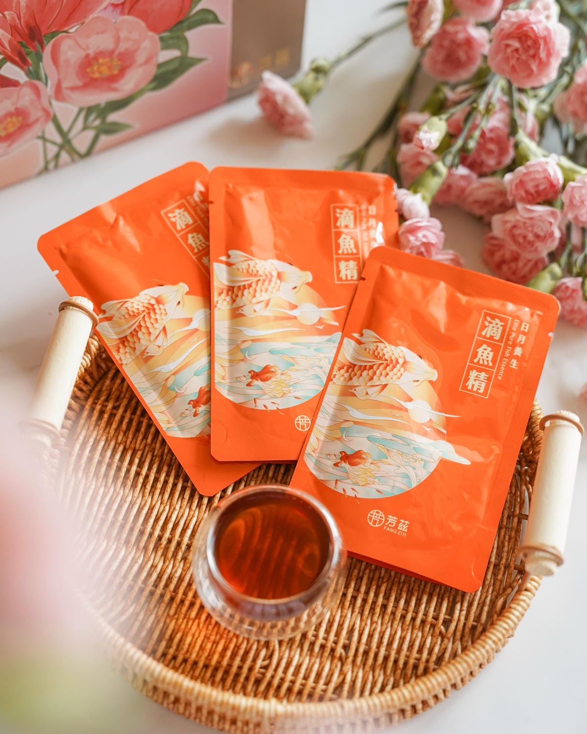 母親節送禮首選 芳茲生技 日月養生雞魚饗宴禮盒 曾國城滴雞精滴魚精推薦14.jpg 母親節送禮首選 芳茲生技 日月養生雞魚饗宴禮盒 曾國城滴雞精滴魚精推薦14.jpg