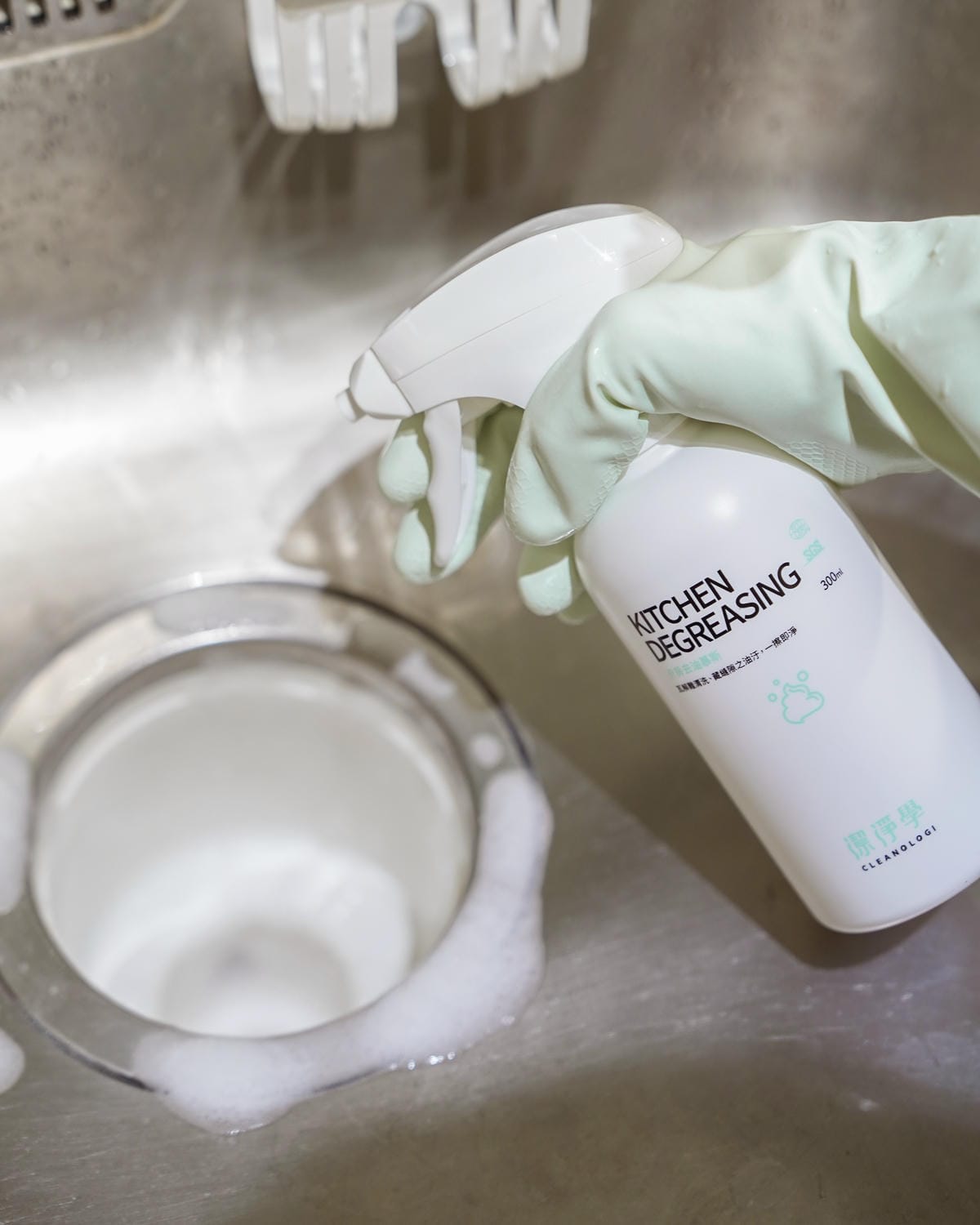 潔淨學廚房去油慕斯 輕鬆刷洗油汙不費力 瓦斯爐 抽油煙機 氣炸鍋清潔好乾淨23.jpg 潔淨學廚房去油慕斯 輕鬆刷洗油汙不費力 瓦斯爐 抽油煙機 氣炸鍋清潔好乾淨23.jpg