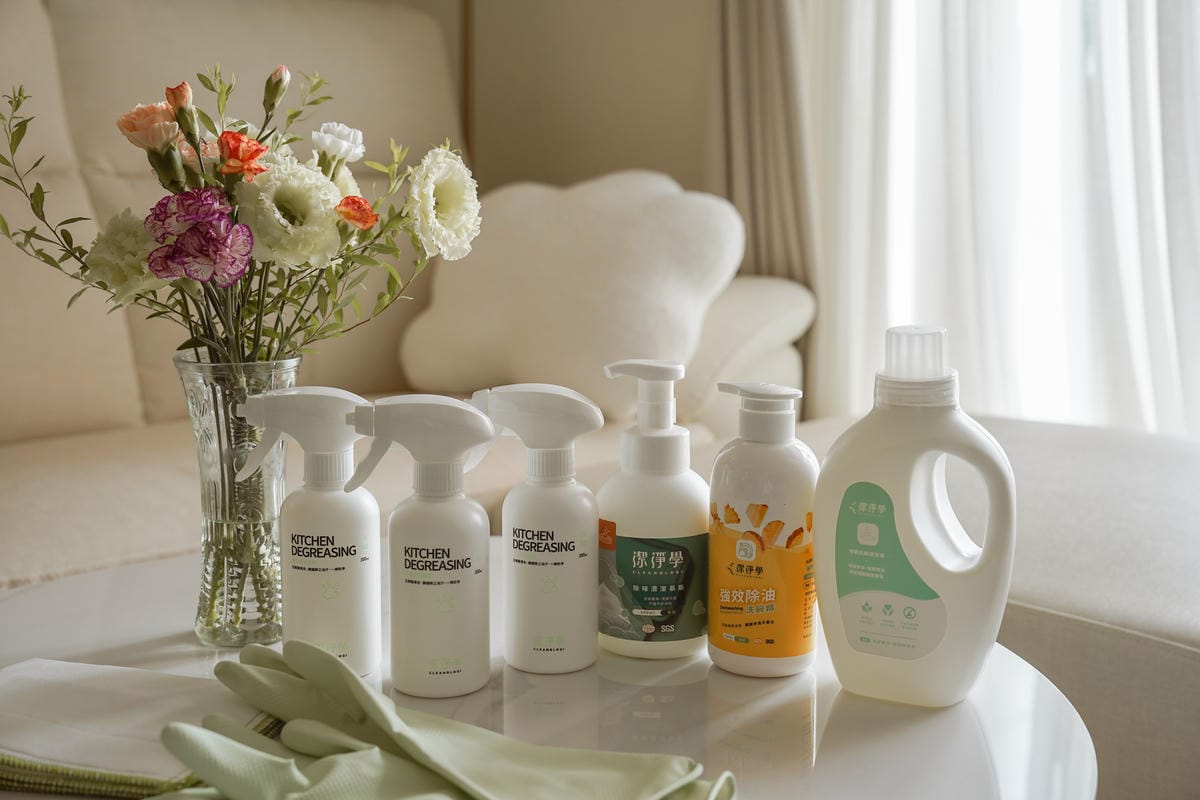 潔淨學廚房去油慕斯 輕鬆刷洗油汙不費力 瓦斯爐 抽油煙機 氣炸鍋清潔好乾淨30.jpg 潔淨學廚房去油慕斯 輕鬆刷洗油汙不費力 瓦斯爐 抽油煙機 氣炸鍋清潔好乾淨30.jpg