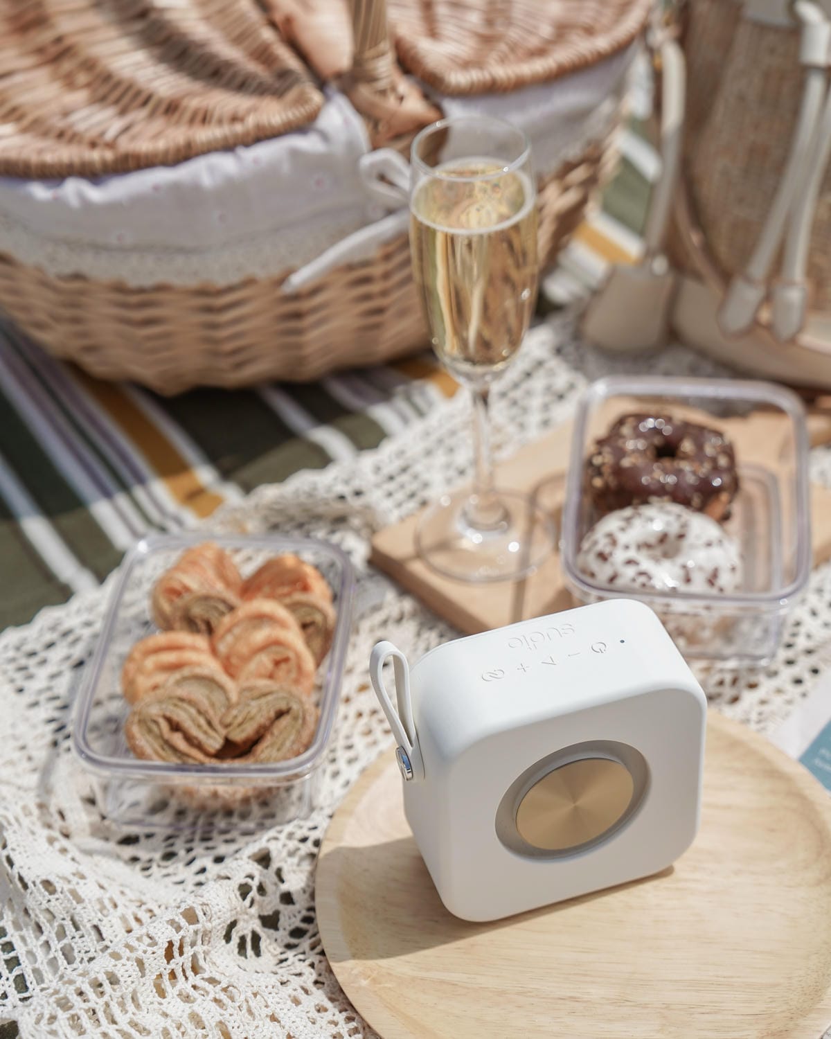 防水藍牙喇叭推薦 sudioF2為派對而生的小磚塊 隨時隨地享受音樂 折扣碼F2chloe_21.jpg 防水藍牙喇叭推薦 sudioF2為派對而生的小磚塊 隨時隨地享受音樂 折扣碼F2chloe_21.jpg