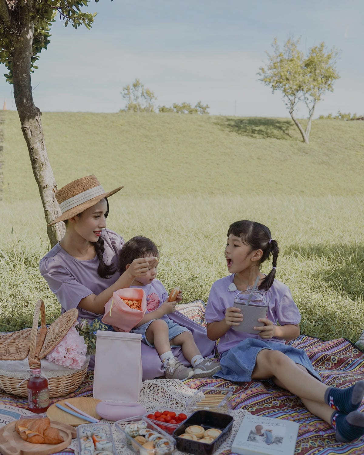 Hip_chloe (6).jpg Hip_chloe (6).jpg