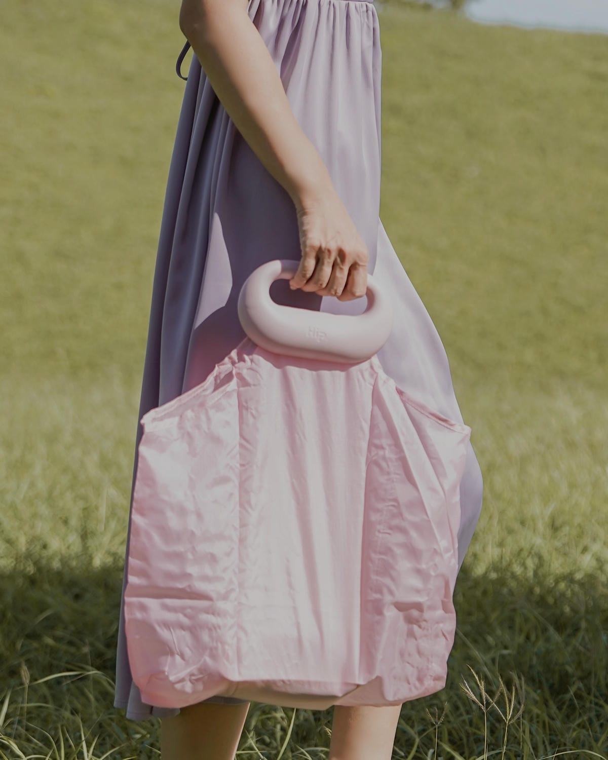 Hip_chloe (8).jpg Hip_chloe (8).jpg