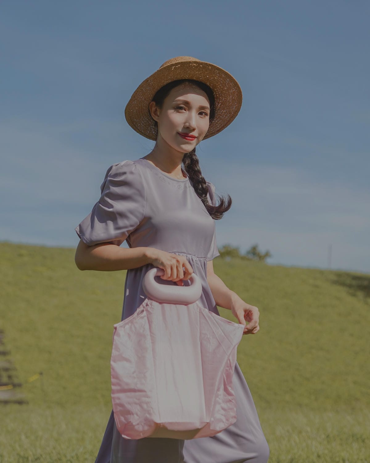 Hip_chloe (7).jpg Hip_chloe (7).jpg