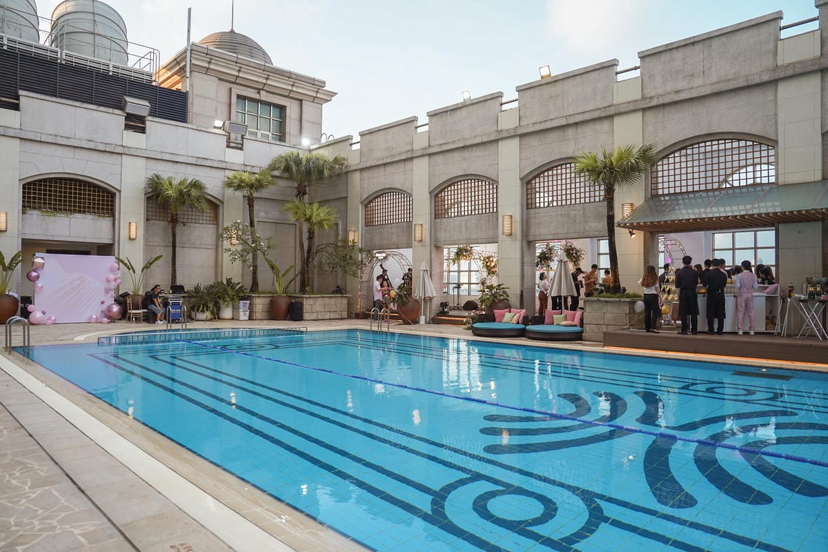 2023高雄戶外婚禮 漢來大飯店婚宴 漢來閣高雄戶外證婚夢幻場地 泳池畔見證美好幸福 高雄婚宴推薦漢來宴會廳 2.jpg 2023高雄戶外婚禮 漢來大飯店婚宴 漢來閣高雄戶外證婚夢幻場地 泳池畔見證美好幸福 高雄婚宴推薦漢來宴會廳 2.jpg