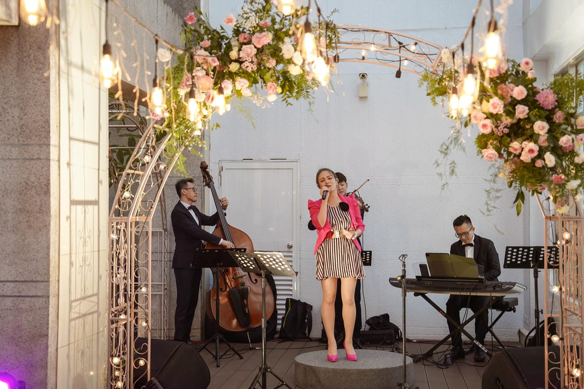 2023高雄戶外婚禮 漢來大飯店婚宴 漢來閣高雄戶外證婚夢幻場地 泳池畔見證美好幸福 高雄婚宴推薦漢來宴會廳 25.jpg 2023高雄戶外婚禮 漢來大飯店婚宴 漢來閣高雄戶外證婚夢幻場地 泳池畔見證美好幸福 高雄婚宴推薦漢來宴會廳 25.jpg