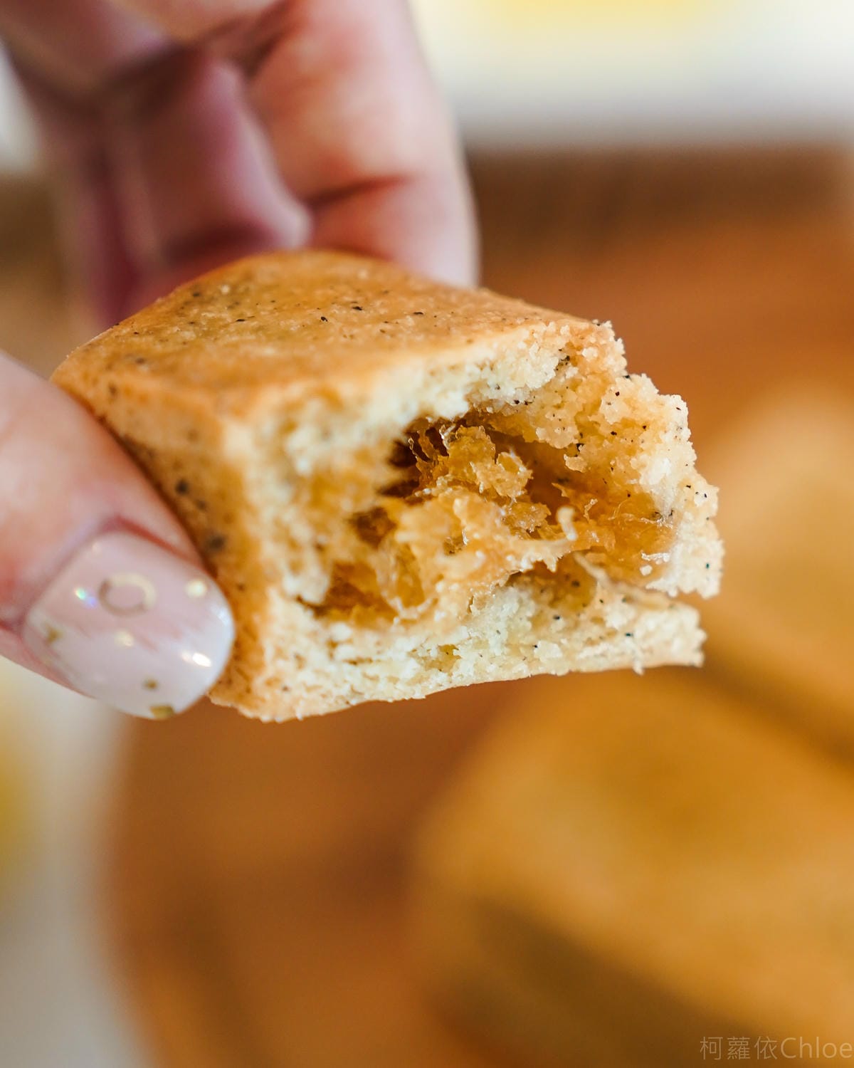 蔬食伴手禮推薦 三萩茶會 茶香鳳梨酥 無蛋奶 全素可吃 搭配日式手沖濾紙茶好對味11.jpg 蔬食伴手禮推薦 三萩茶會 茶香鳳梨酥 無蛋奶 全素可吃 搭配日式手沖濾紙茶好對味11.jpg
